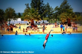 Verão é nas Piscinas Municipais de Rio Maior